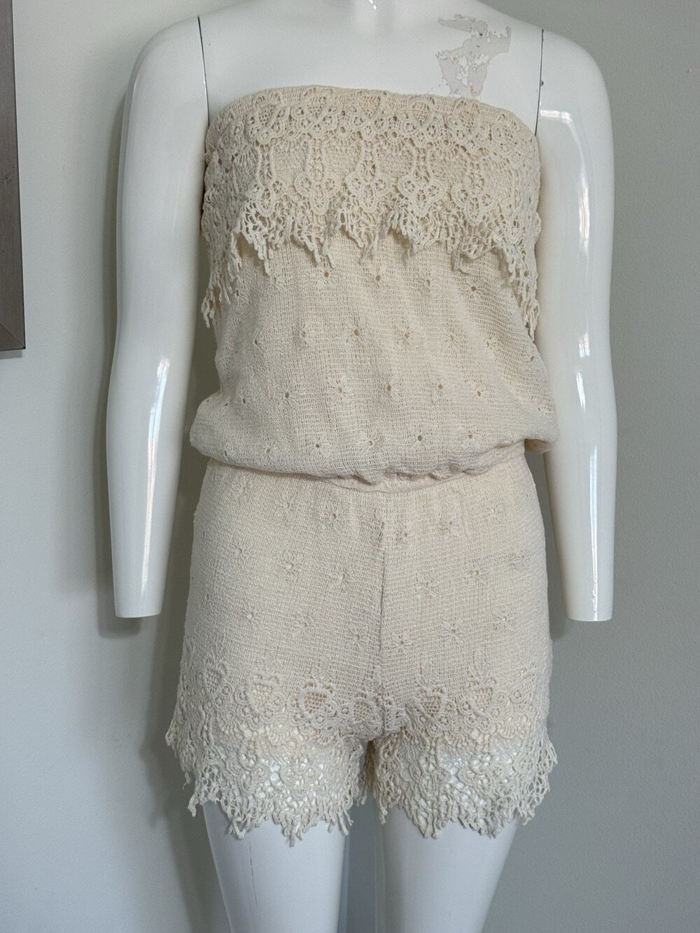 Jolt Womens Romper Lace Floral Boho Resortwear Strapless Cream Shorts Size S
